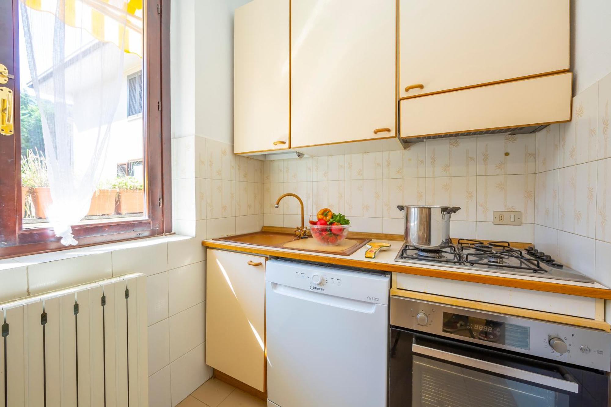 Apartment Gaya Center - Happy